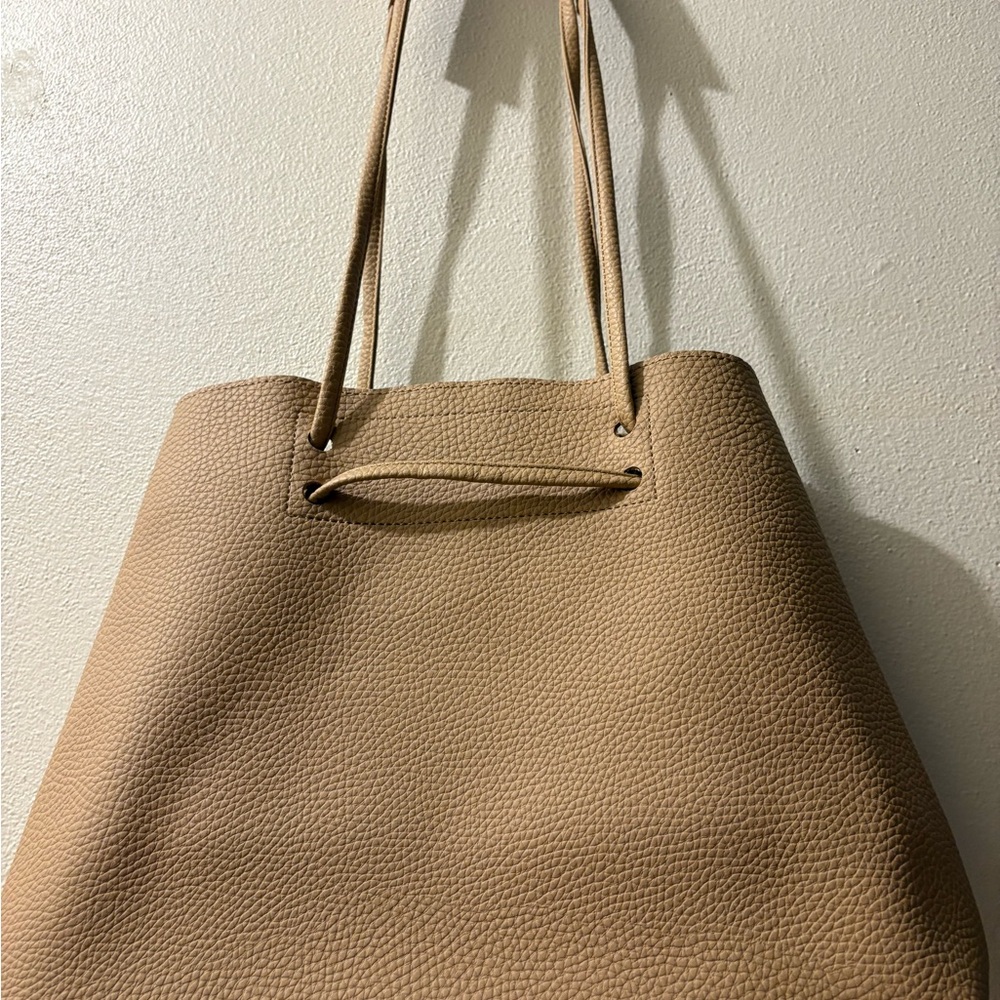 8 Other Reasons Tan Vegan leather Slouchy Bag - Picture 3 of 8